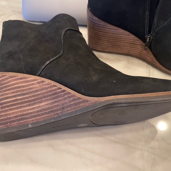 Lucky brand wedge bootie - Picture 2 of 6